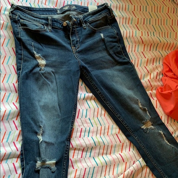 Jeans - Picture 3 of 4